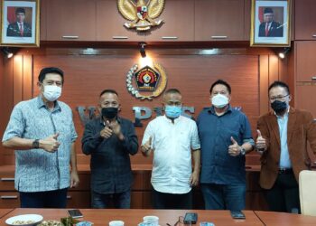 PWI Pusat Nobatkan Olly – Steven Sebagai Tokoh Sahabat Pers &nbsp;