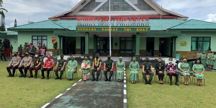 Pangdam Mayjen TNI Alfred Denny Tuejeh &nbsp;Kunjungi Kodim 1302 Minahasa