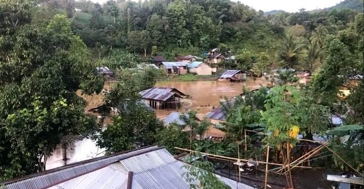 Puluhan Rumah Di Papakelan Tondano Terkena Banjir