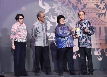 Ditangan ROR-RD, Kabupaten Minahasa Raih Piala Adipura