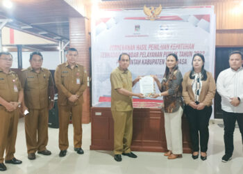 Bupati ROR Minta SKPD Tingkatkan Layanan Publik