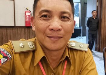 Jones Sangeroki Ikuti Kegiatan Pelatihan Peningkatan Kapasitas Bagi Hukum Tua