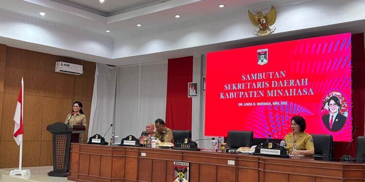 Sekda Watania Buka Kegiatan Forum Konsultasi Publik Penyusunan RKPD Kabupaten Minahasa