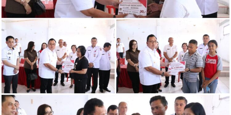 Kurangi Beban Warga, Wabup Robby Serahkan Bantuan Dana Bencana Kepada Enam Keluarga di Desa Lemoh dan Senduk