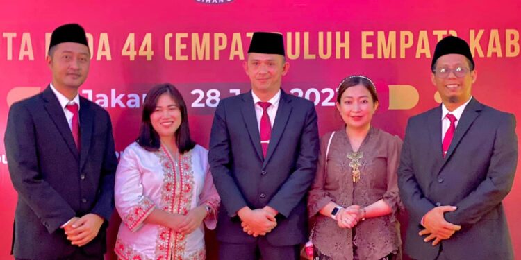 Lima Komisioner KPU  Minahasa 2023-2028 Dilantik, Rendy Suawa Ketua