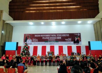 Ibadah Perayaan Natal Pelsus GMIM Rayon Minahasa Dihadiri Pj Bupati Minahasa 