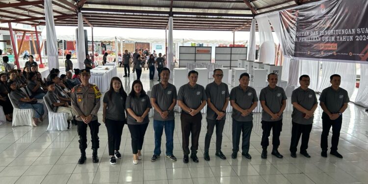 KPU Minahasa Gelar Simulasi, Suawa : Kita Harus Pastikan Pemungutan dan Perhitungan Suara Berjalan Dengan Baik