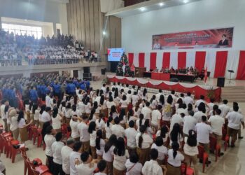 Awal Tahun 2024 Sekda Watania Beri Semangat THL Dan P3K Di Minahasa