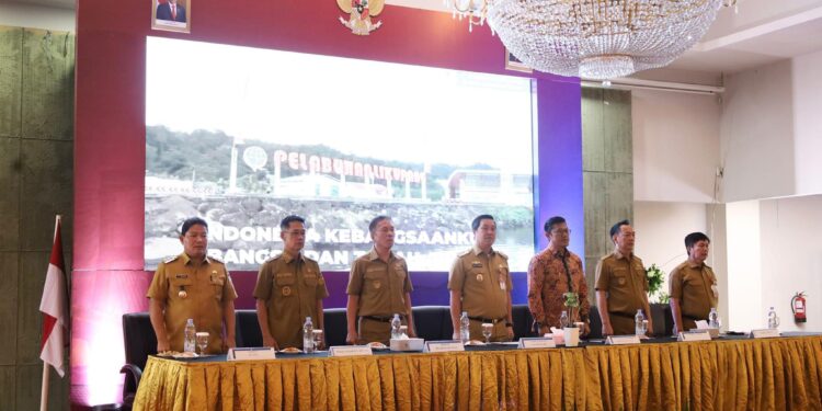 Dibuka Wagub Kandouw, Pj Bupati Minahasa Hadiri Kegiatan High Level Meeting TPID, TP2DD Serta GNPIP Tahun 2024