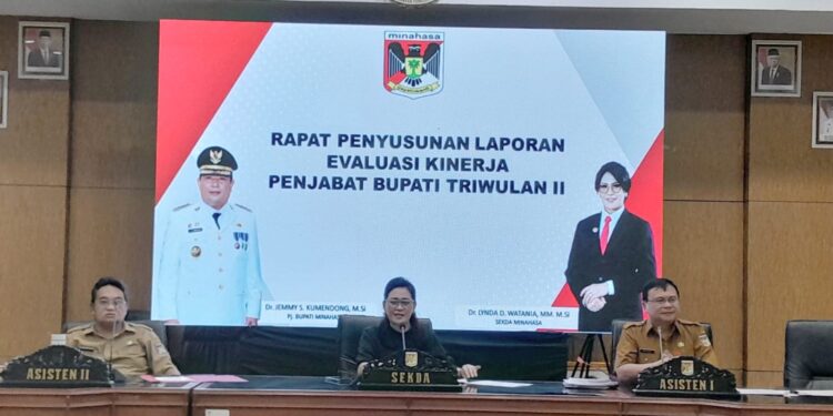 Pimpin Rapat Evaluasi Kinerja, Sekda Watania Minta Data Stunting Harus Benar-Benar Akurat
