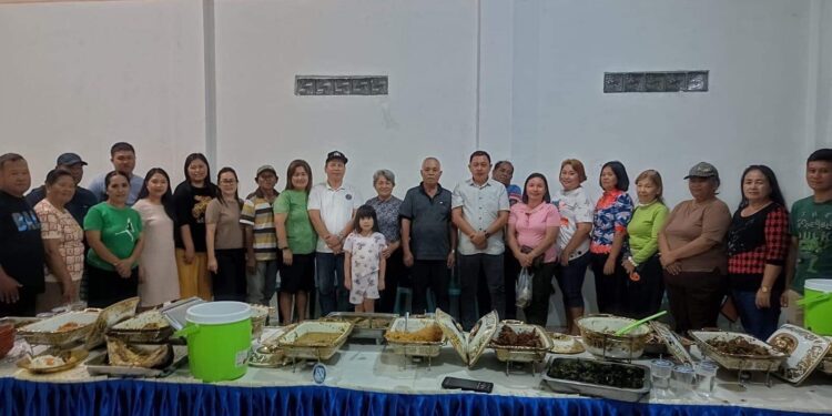 Dapat Dukungan Dari Keluarga Besar Arikalang-Rondonuwu, RK Sebut Ini Merupakan Motivasi Untuk Kerja