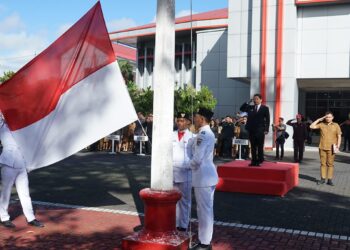 Pimpin Upacara Harkitnas, Pj Bupati Minahasa Bacakan Sambutan Menteri Kominfo RI