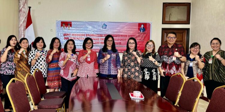 Sekda Minahasa Lynda Watania Hadiri Rakoor PUG 