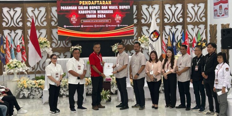Dihari Ke Tiga Pendaftara, KPU Minahasa Terima Dokument RD-VaSung 