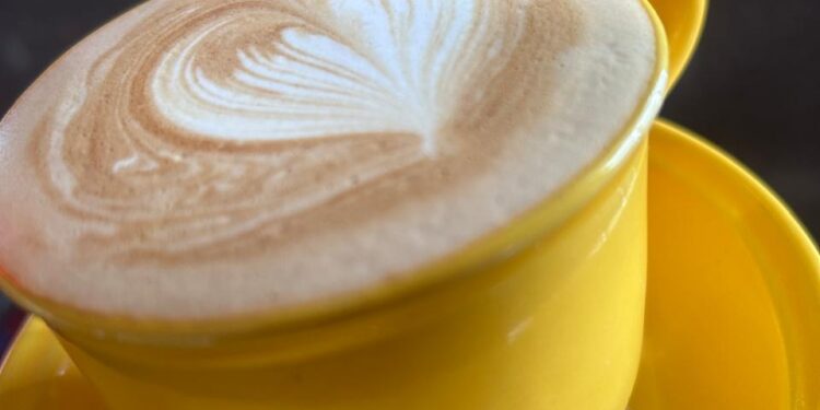 Hadir di Kota Tomohon, Cafe Grindcaffeine Sajikan Kopi Dengan Biji Kopi Terbaik