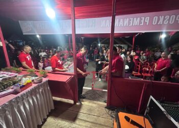 RK-FT Resmikan Tiga Posko Pemenangan di Belang dan Ratahan