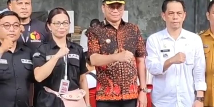 Bupati Minahasa Pantau Pemungutan dan Penghitungan Suara Pilkada 2024 di sejumlah Kecamatan 