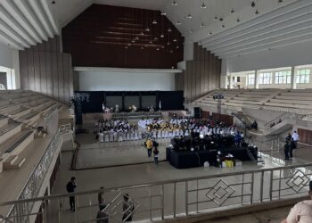 Debat Ke Dua Pilbup di Minahasa Tersendat Akibat Listrik Mati 