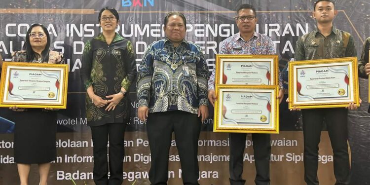 Pemkab Minahasa Raih Dua Penghargaan Dari BKN