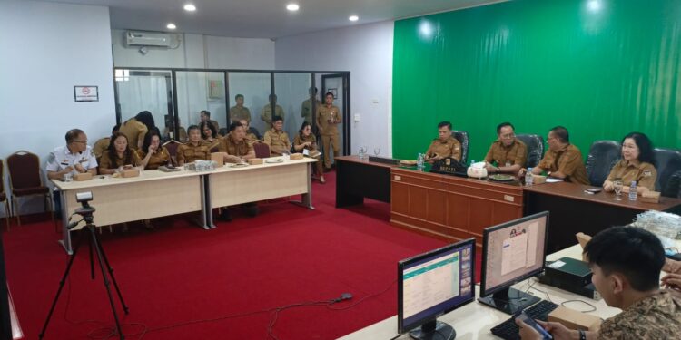 Penjabat Bupati Minahasa Ikuti Rapat Pengendalian Inflasi Dirangkaikan Sosialisasi Pemeriksaan Kesehatan Gratis