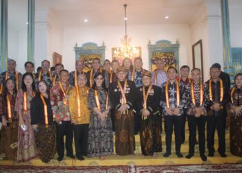 Pj. Bupati Minahasa Noudy Tendean Terima Gelar Adat Kehormatan dari Karaton Surakarta