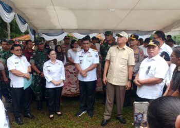Bersama Menhan RI, Bupati Robby dan Wabup Vanda Tinjau SMA Garuda Nusantara di Langowan