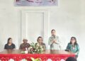 Wabup Minahasa Vanda Sarundajang Dampingi Anggota DPD RI Adriana Dondokambey Kunker di Kawangkoan