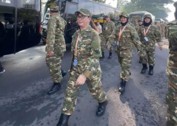 Gunakan Seragam Komcad, Wakil Bupati Minahasa Vanda Sarundajang Ikut Retret di Akmil Magelang