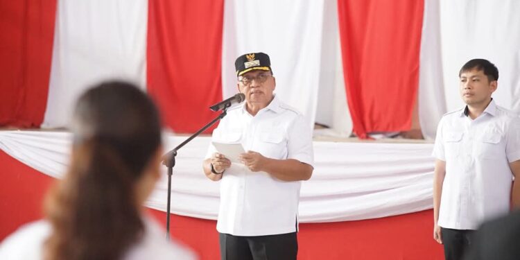 Bupati Minahasa Pimpin Apel Kerja Awal Bulan April 2025. ASN Diingatkan Terkait Disiplin dan Loyalitas Kerja