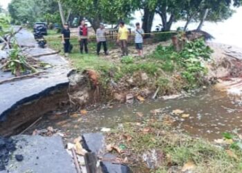 Pemkab Minahasa Gerak Cepat Lakukan Koordinasi dengan Kementerian PU BPJN Sulut Atasi Abrasi di Jalan Trans Pesisir Pantai Bulotoan Rerer Satu