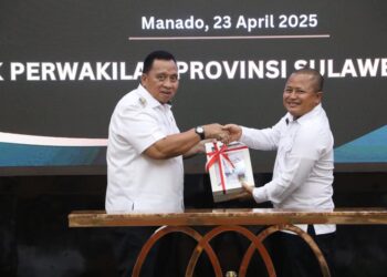 Diterima Ketua BPK RI Perwakilan Sulut, Bupati Robby Serahkan LKPD Minahasa  Tahun 2024