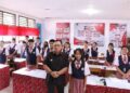 Bupati Robby Pantau Proses Pembelajaran di SMP N 4 Tondano