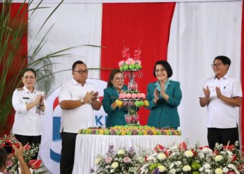 Marthina Lengkong Berharap Gerakan PKK Mampu Berikan Kontribusi Nyata Untuk Kesejahteraan Mayarakat Minahasa