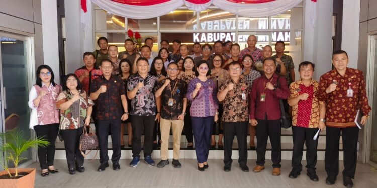 Pemkab Minahasa dan Stekholder Dorong Keterlibatan Pemerintah Pusat Atasi Pendangkalang Danau Tondano 