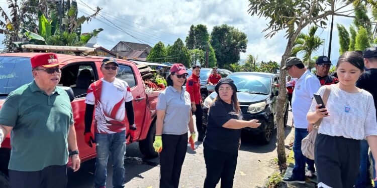 Dipimpin Bupati RD, Pemkab Minahasa Gelar Kerja Bakti Bersih-Bersih Sampah 