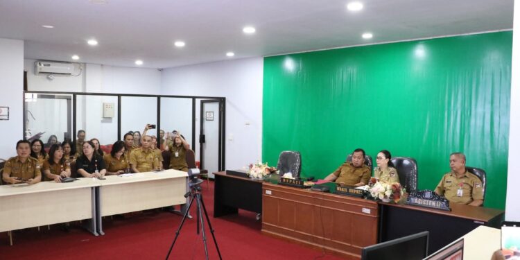 Dipimpin Sekretaris Jendral Kementerian Dalam Negeri RI, Bupati RD dan Wabup Vanda Ikuti Rakoor Terkait Pengendalian Inflasi