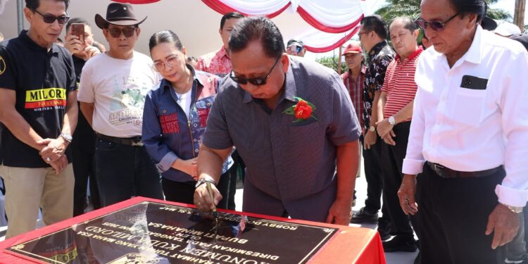 Monumen Patung Kuda Milord di Tompaso Diresmikan