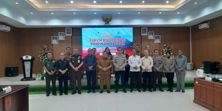 Bupati Robby Pimpin Rapat Forkopimda Bahas Isu Strategis Daerah