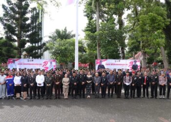 Bupati dan Wabup Minahasa Hadiri Peringatan Hari Bhayangkara Ke-79, Profesional Menjalankan Tugas 