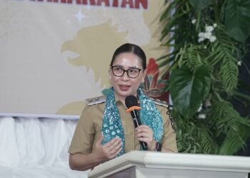 Komitmen Bangun Desa, Wabup Vanda Apresiasi Pemdes Kiawa Dua Timur