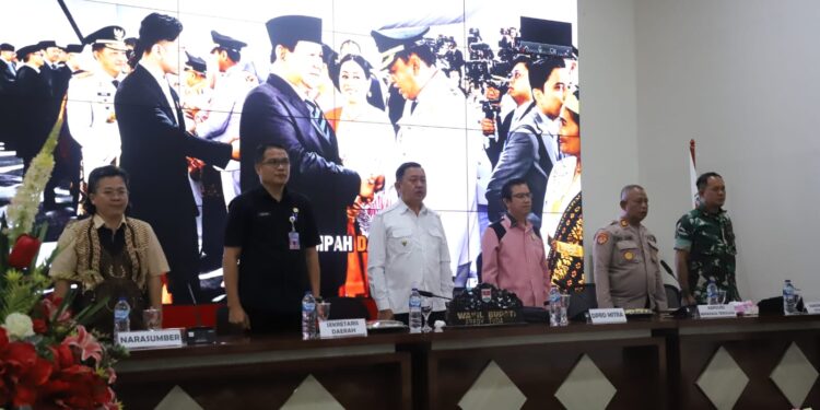 Wakili Bupati, Wabup Fredy Tuda Buka Forum Konsultasi Publik Rancangan Awal RKPD Tahun 2027 Kab. Mitra