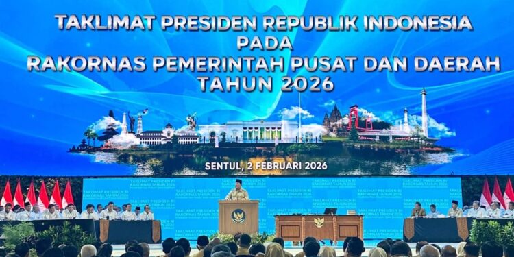 Dihadiri Presiden RI, Bupati Robby Dondokambey dan Wabup Vanda Sarundajang Menghadiri Rakornas
