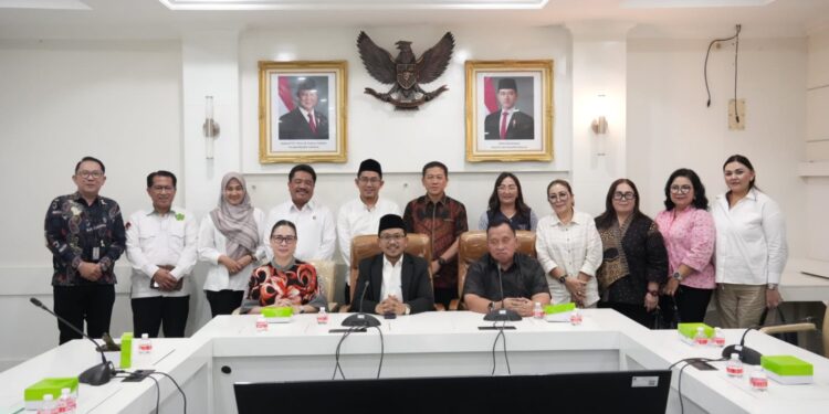 Bupati Robby dan Wakil Vanda Kunjungi Kemeng RI. Perkuat Sinergitas Antara Pemkab Minahasa dan Kementerian Agama