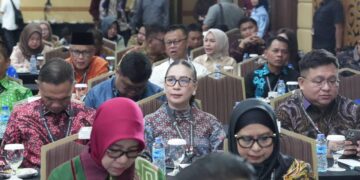 Wabup Vanda Hadiri Penutupan Bimtek dan Silaturahmi Nasional ASWAKADA 2026
