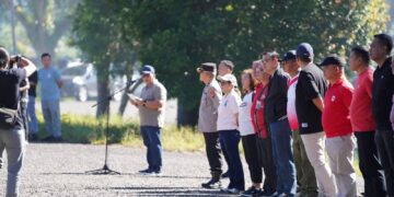 Ciptakan Lingkungan Kerja Bersih, Sehat dan Nyaman, Pemkab Minahasa Rutin Kerja Bakti Masal