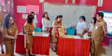 Wabup Vanda Sarundajang Buka Soal USAJ di SD Katolik Sta Marietha Tataaran 2