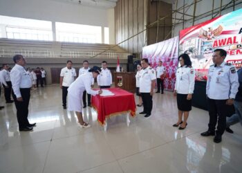 Bupati dan Wakil Bupati Minahasa Mutasi 114 Pejabat Eselon Tiga Dan Empat, Brikut Daftar Pejabat Yang Dilantik