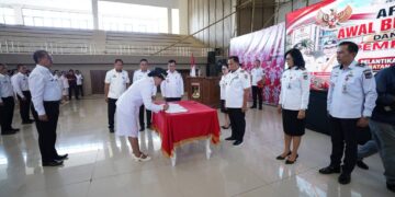 Bupati dan Wakil Bupati Minahasa Mutasi 114 Pejabat Eselon Tiga Dan Empat, Brikut Daftar Pejabat Yang Dilantik