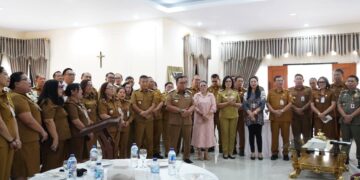 Rayakan Usia Ke-52 Tahun, Wabup Vanda Gelar Ibadah Syukur