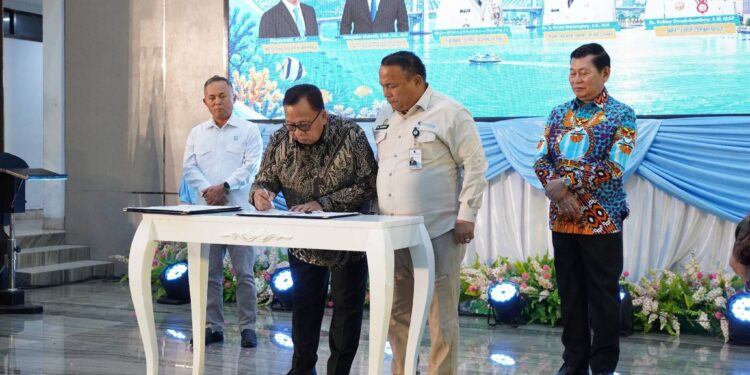 Bupati Minahasa Robby Dondokambey Teken MoU Penguatan HAM 